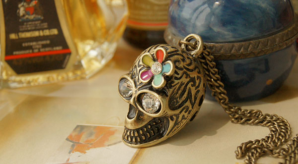 Necklace restoring ancient ways